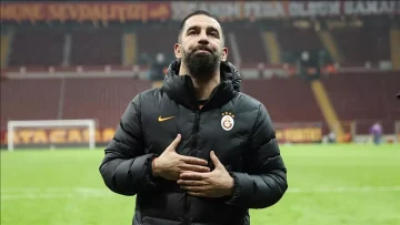 Arda Turan, sosyal medya hesabından açıklama yaptı.