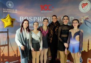 İzmirli Deniz buz pateninde altın madalya kazandı