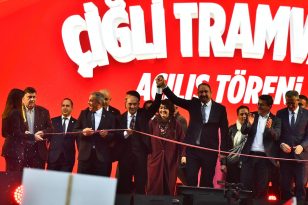 İzmir’de tarihi açılış.